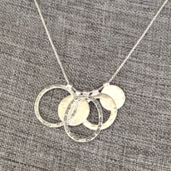 Silpada Vintage Rare Sterling Silver Varied Circles Necklace - Picture 2 of 15